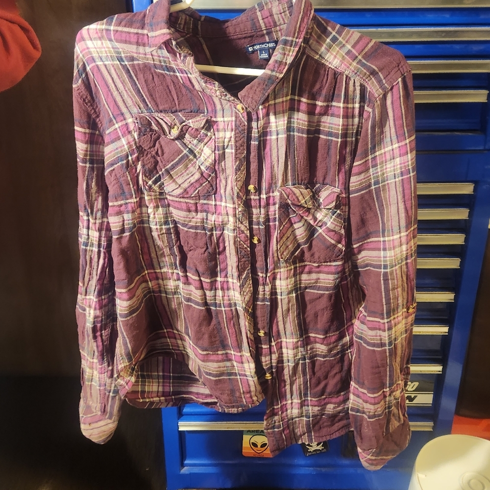 COPY - Womens Northcrest flannel size large